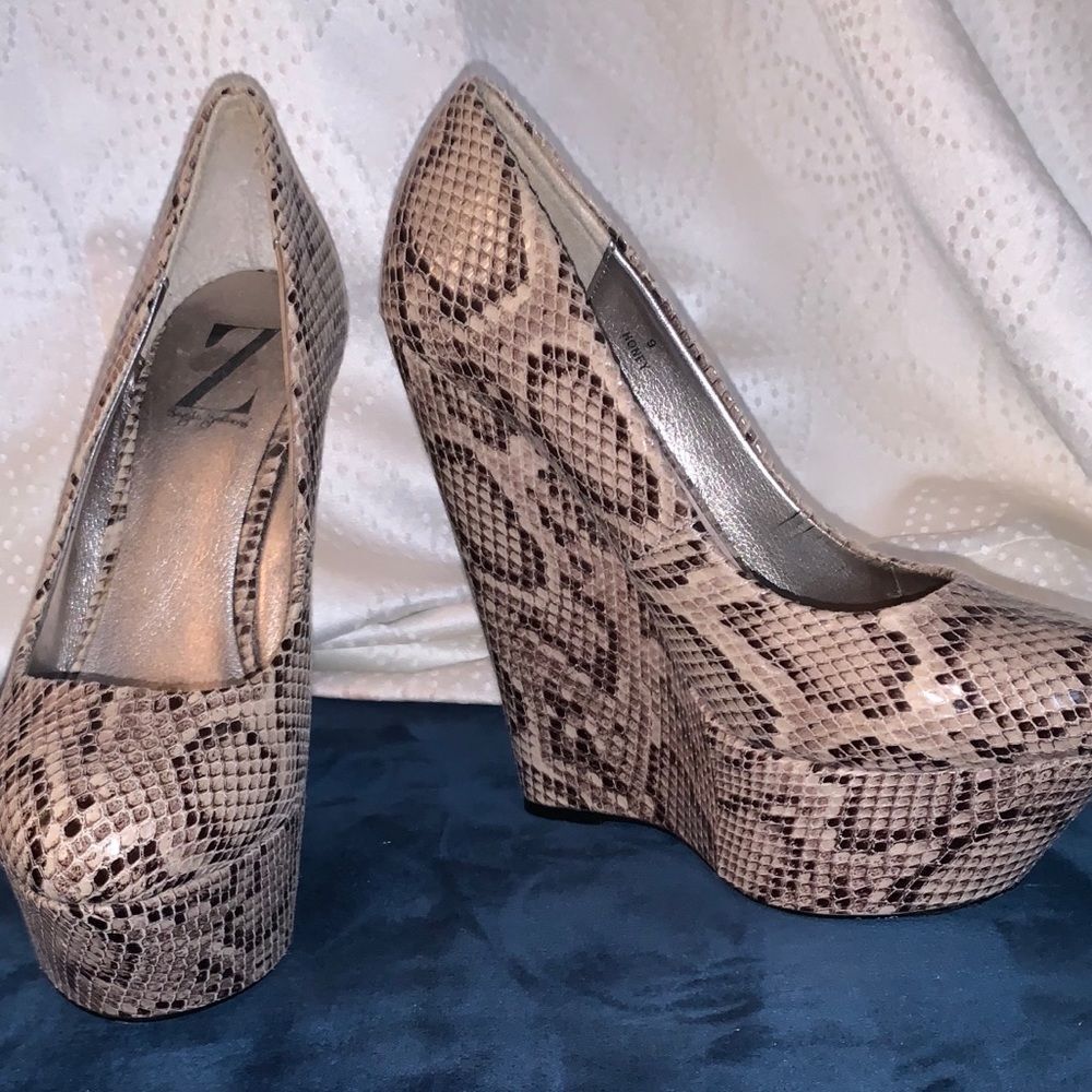 Z Sergio Zelcer Snakeskin Platform Wedges